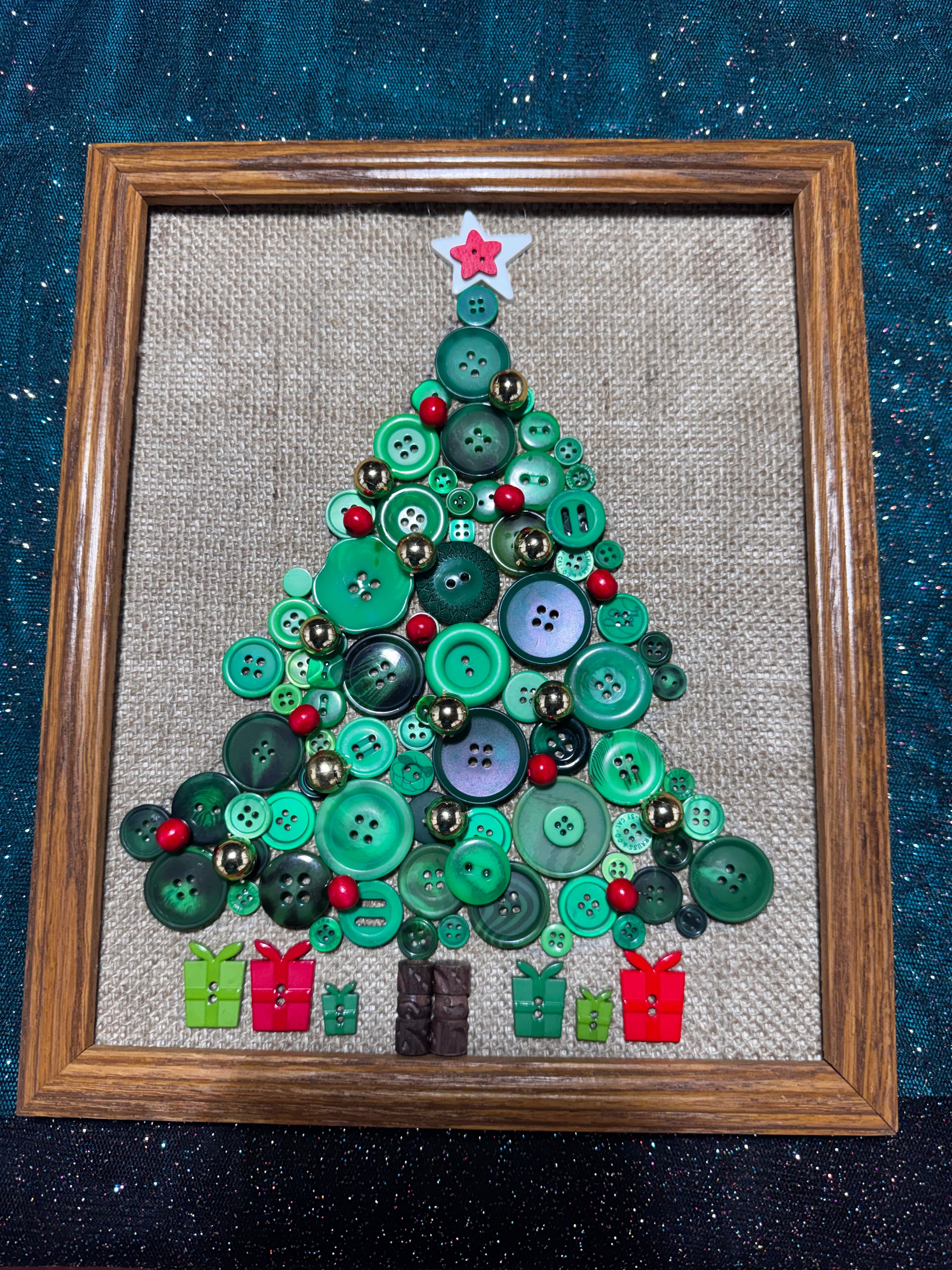 Green burlap tree