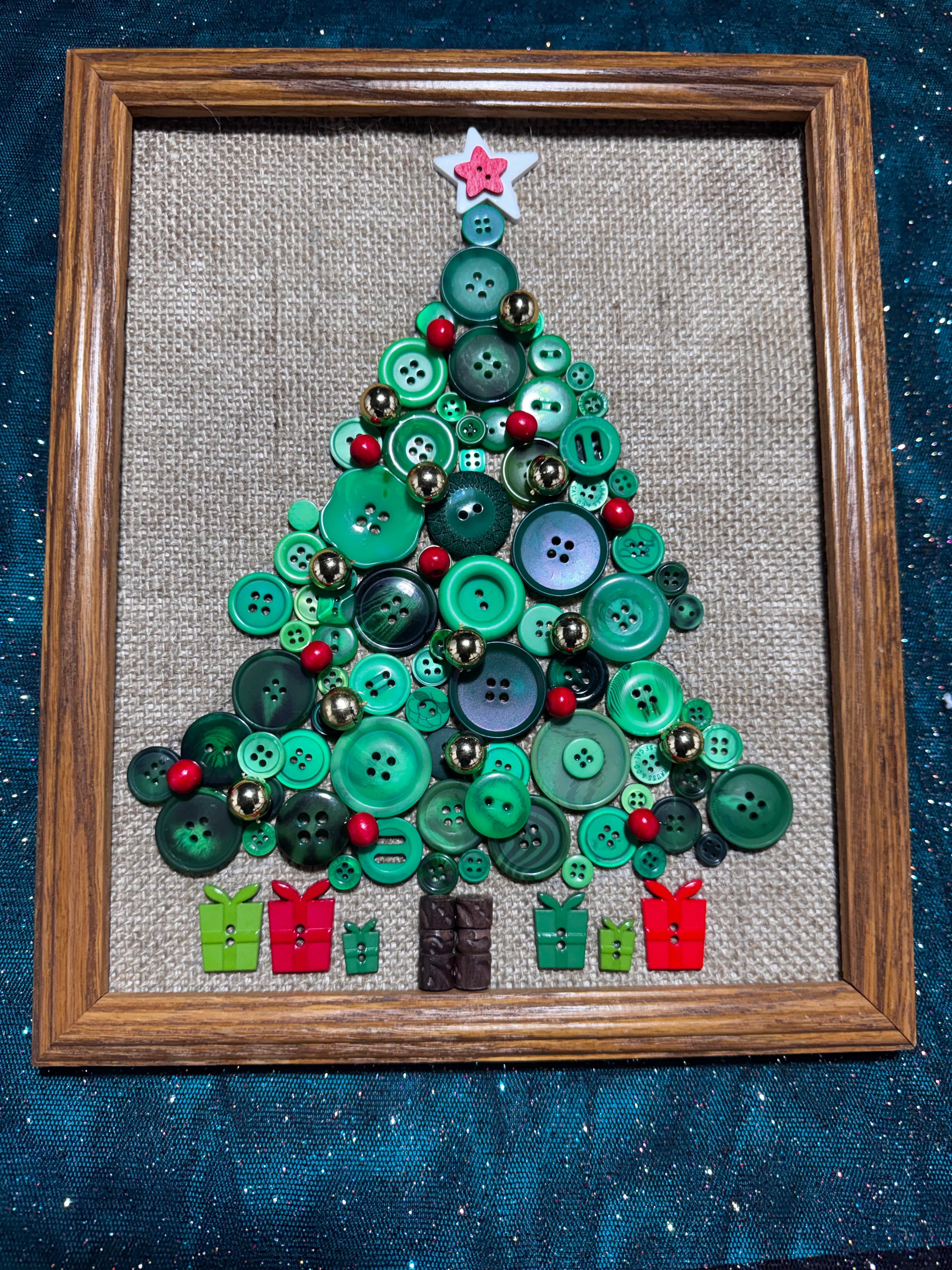 Green burlap tree