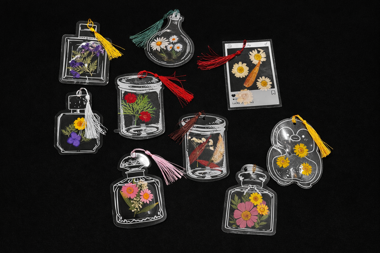 Pressed flower bookmark