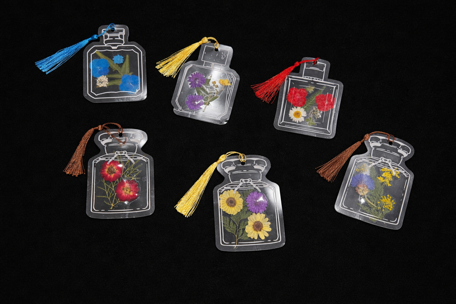 Pressed flower bookmark